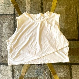 Women‘s Small Workout Top